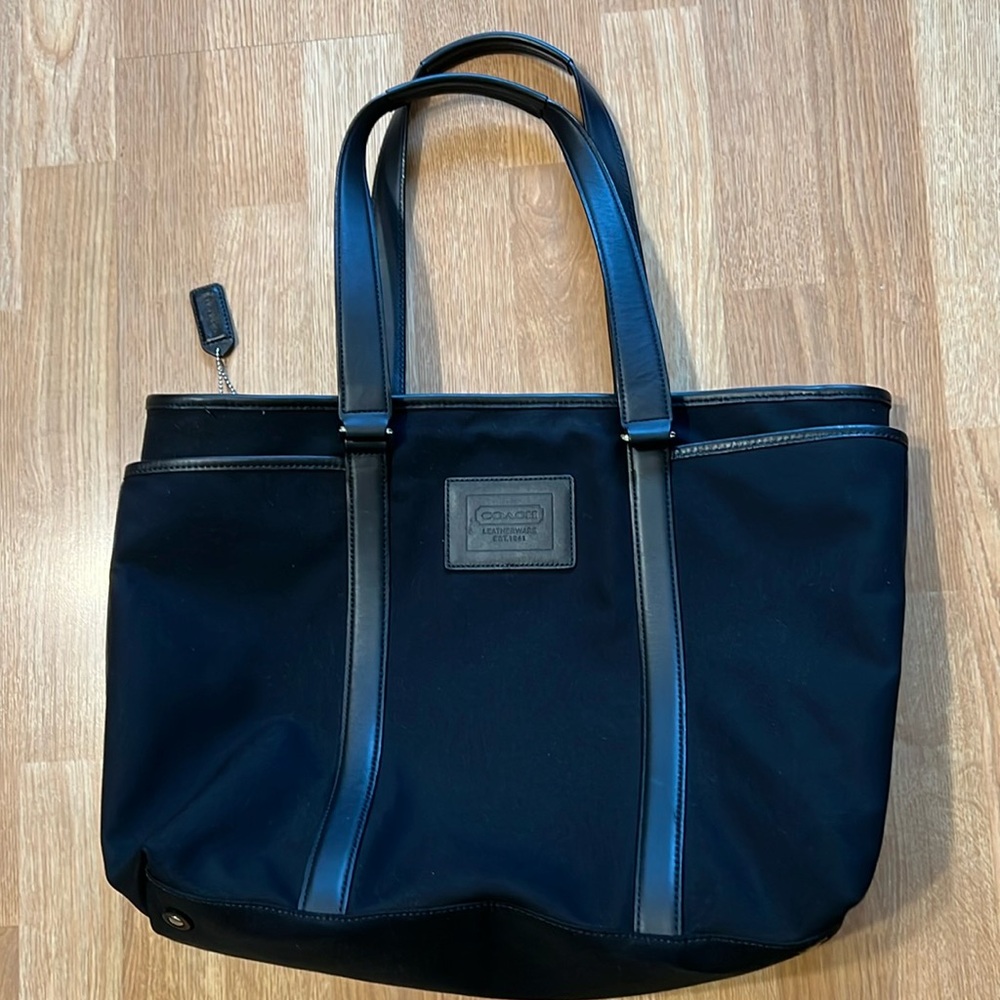 Coach Hampton tote, Coach Large Tote Bag Black Preowned Excellent Condition